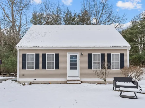 39 Swifts Beach Rd, Wareham, MA 02571