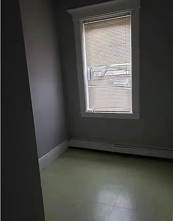5th image of 70 Eaton Pl #2E
