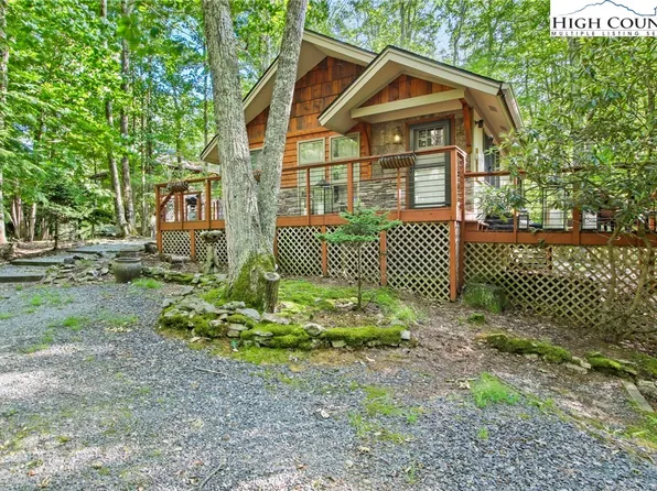 109 Teaberry Trail, Beech Mountain, NC 28604