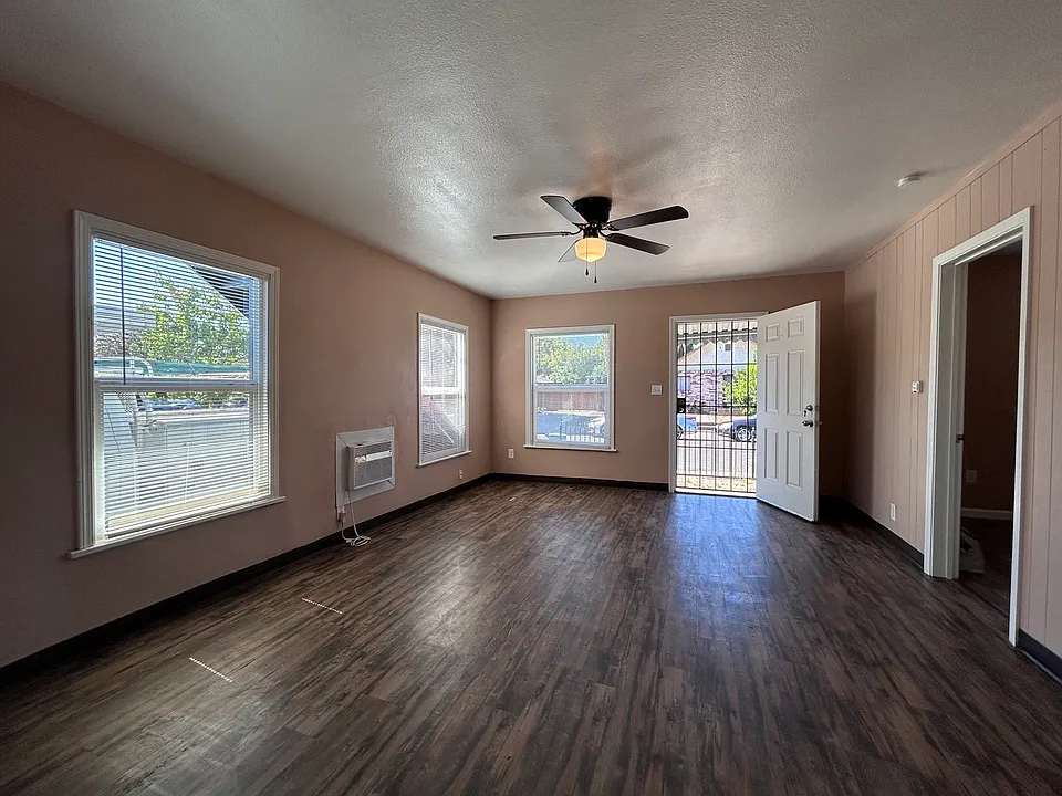 Living room front entrance