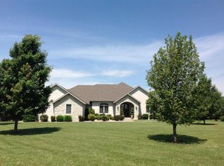 375 Clearspring Rd, Sparta, MO 65753