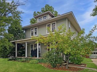 559 N 9th St, Gladstone, MI 49837