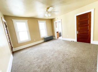 426 E Broad St #2, Tamaqua, PA 18252