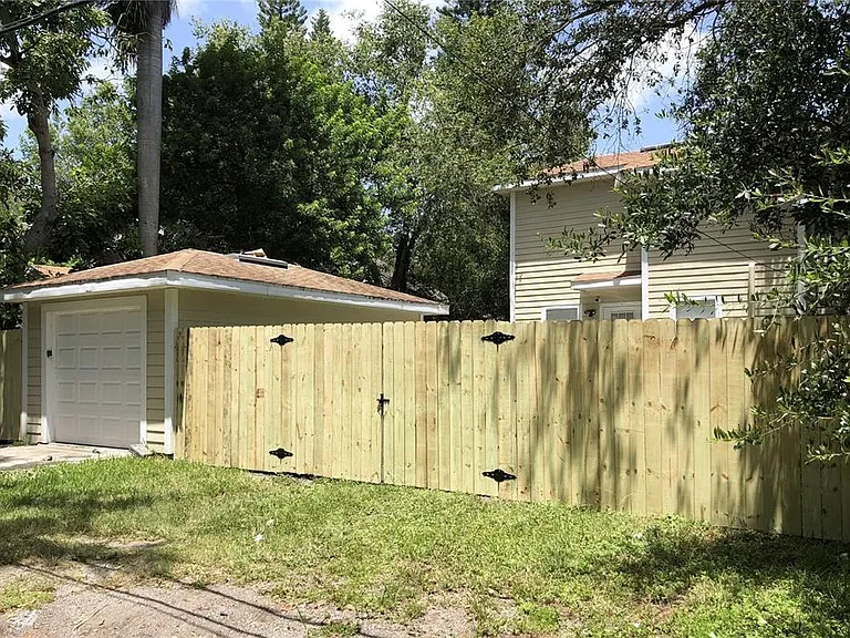 720 Newton Ave S — Photo 19