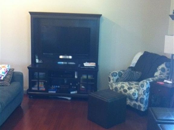 5th image of 345 Ella Way
