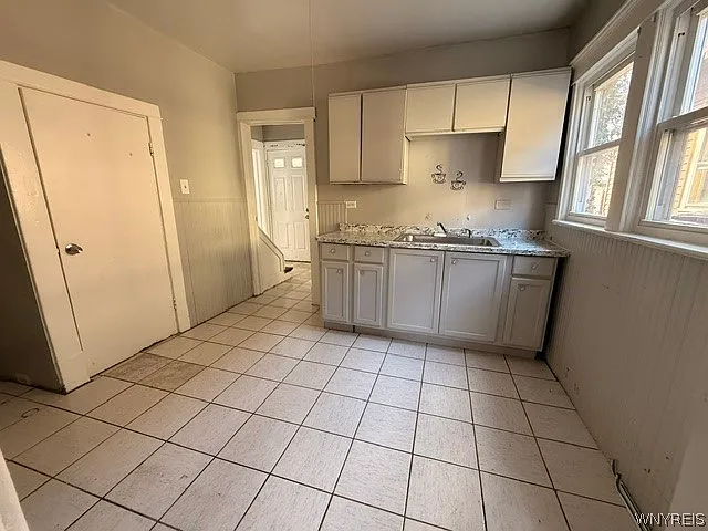 140 Parkridge Ave — Photo 5