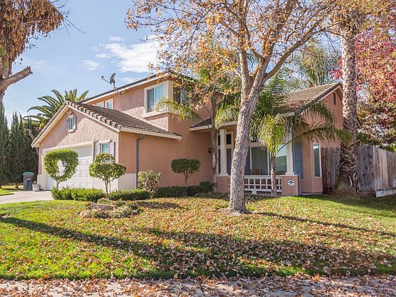 4th image of 4003 Villalobos Pl