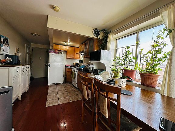 2nd image of 40-08 76th St #5F