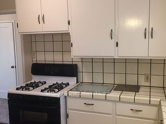 4th image of 2390 Richland Ave