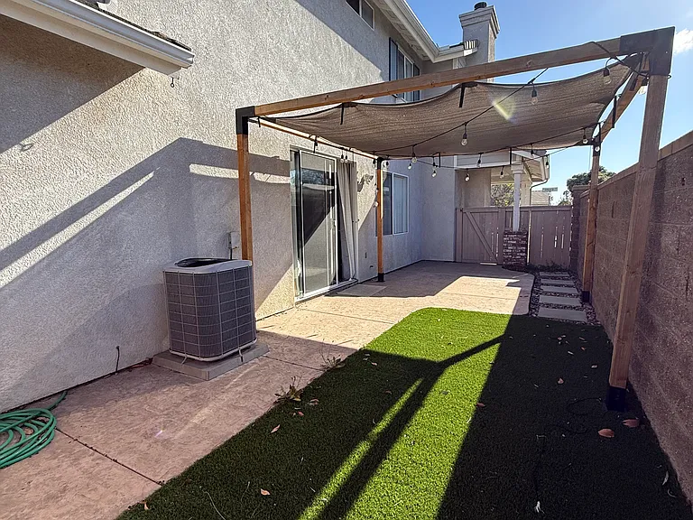 1401 Filmore Pl — Photo 7