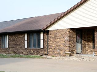 2103 Maple Ave, Macomb, IL 61455