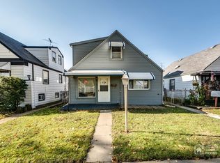 20 48th Ave, Bellwood, IL 60104