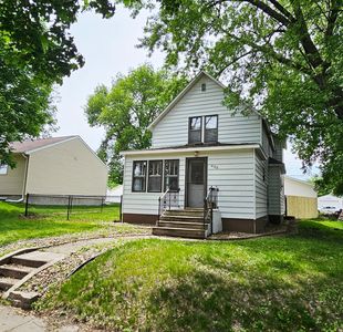 809 N 7th St, Montevideo, MN, 56265