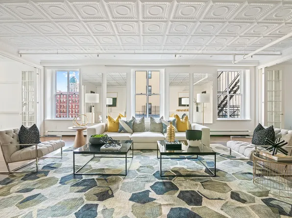 129 Grand St #R4, New York, NY 10013