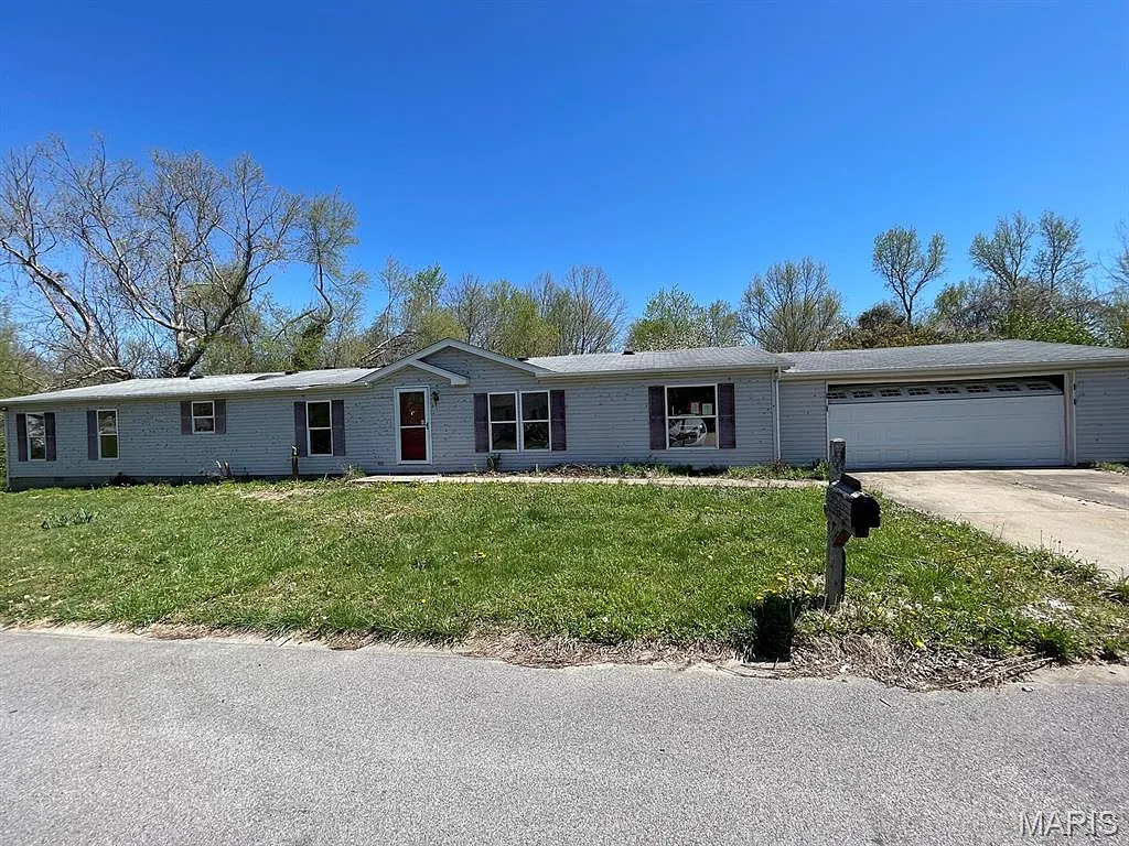 10914 Hunters Creek Dr photo 1