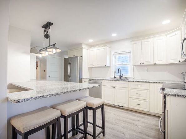 1277 Southampton Rd APT A