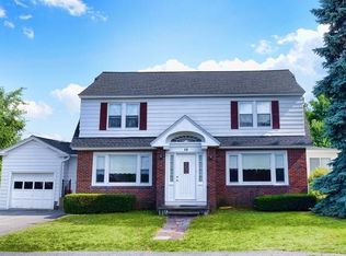 13 Berkshire St, Fitchburg, MA 01420