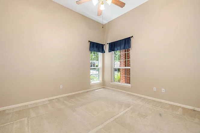 14811 Carsen Bnd — Photo 35