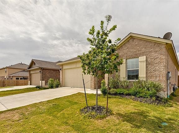 2nd image of 1605 Atlantica St