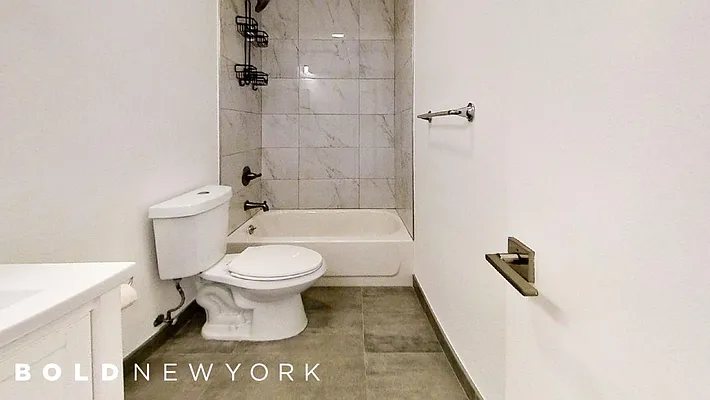 Rented by Bold New York | media 30