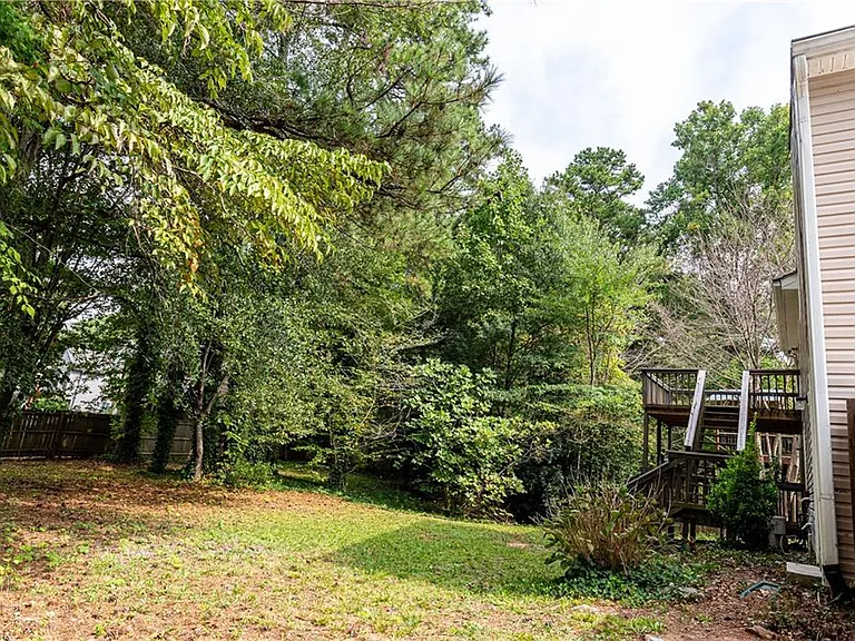 409 Arnold Rd — Photo 36