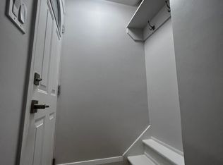 7 Margueretta St #BASEMENT, Toronto, ON M6K2P3