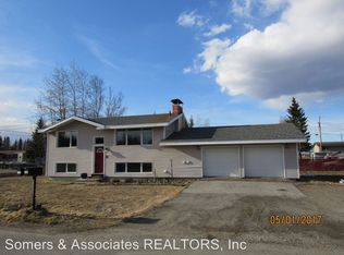 4092 Yvonne Ave, Fairbanks, AK 99709