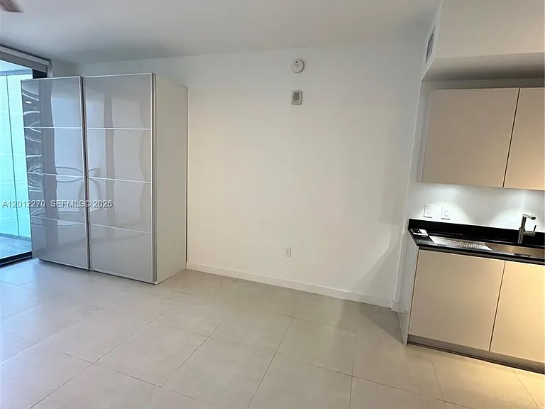 1010 Brickell Ave #1910 — Photo 15