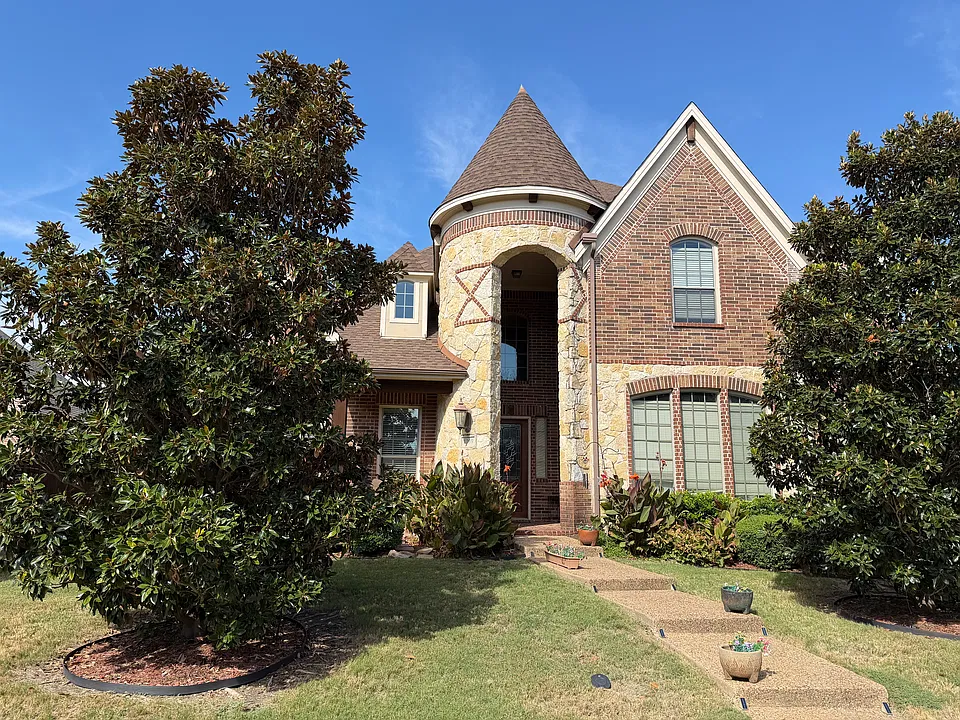1209 Avondale Dr