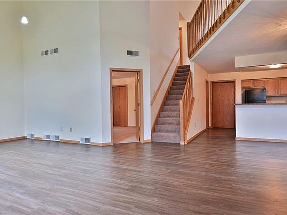 4th image of 7445 E Huntington Dr APT 2