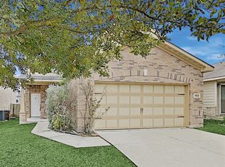 9810 Vandenberg Way, San Antonio, TX 78245