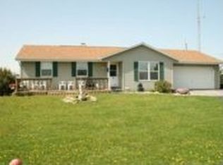 3950 S Colorado Trl, Janesville, WI 53546