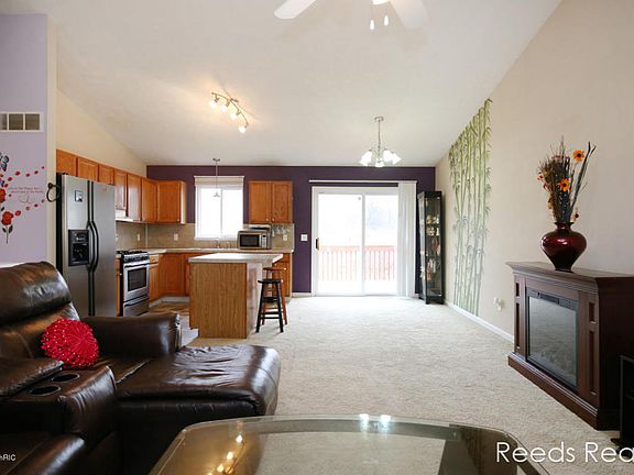 5th image of 115 Regent St SE