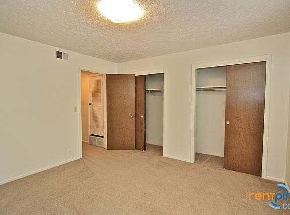 4th image of 2338 Lynn St #12