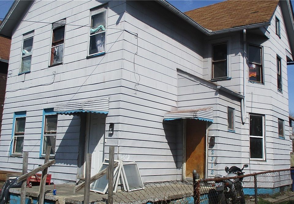 1st image of 2312 Meyer Ave