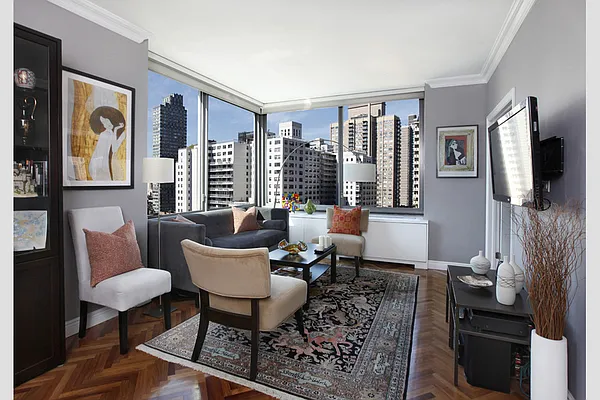 Sold by Stribling | media 7