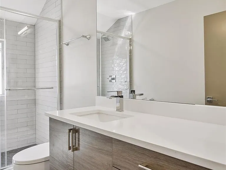 1386 Zenobia St — Photo 34