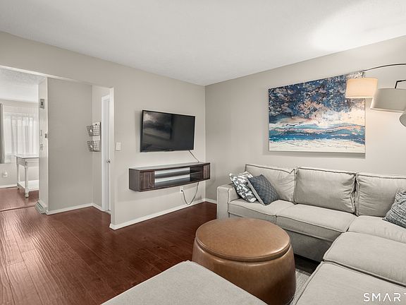 5th image of 233 Derby Avenue #203