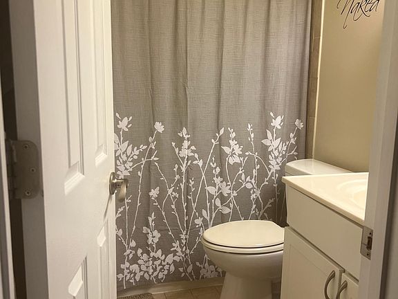 3rd image of 7529 Republic Ct