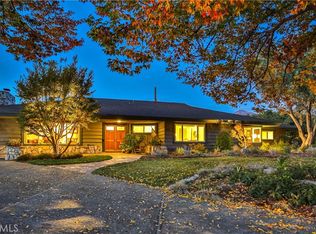 1585 Queens Ct, Claremont, CA 91711
