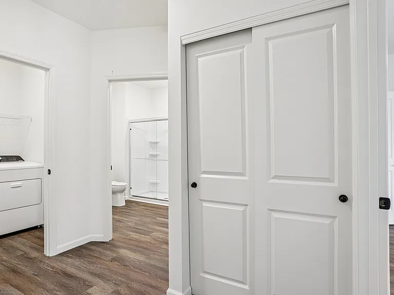 Washington Terrace Apartments — Photo 20