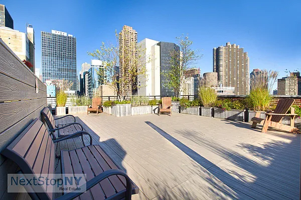 Sold by NextStopNY | media 12