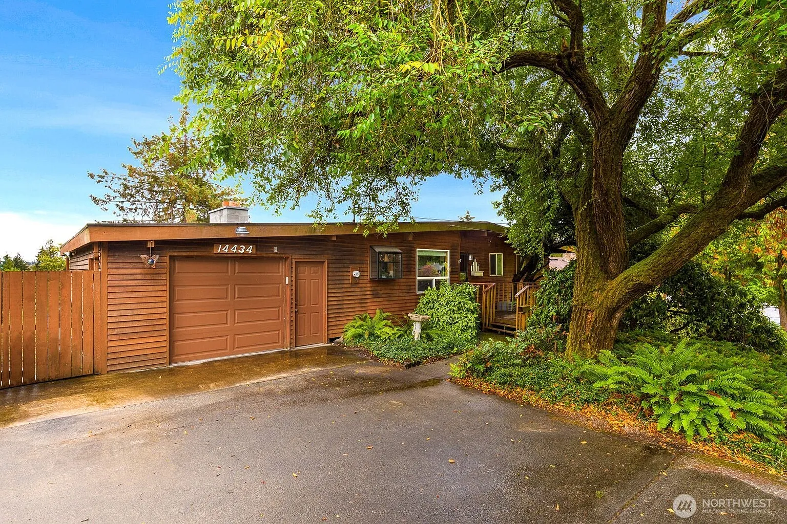 14434 6th Avenue S photo 1