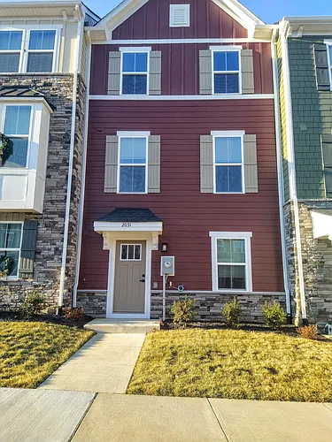 2031 Landon Ln Photo 1