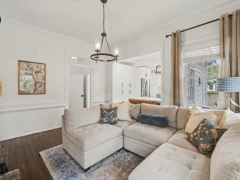216 W Carolina Ave — Photo 8
