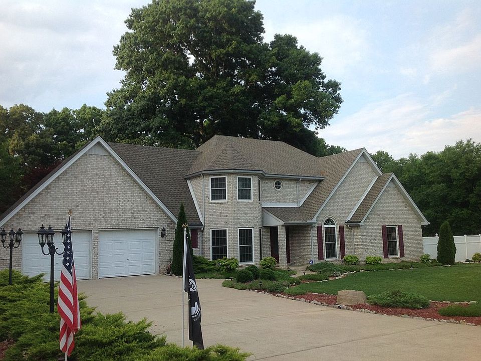 1st image of 4936 Willowbend Dr