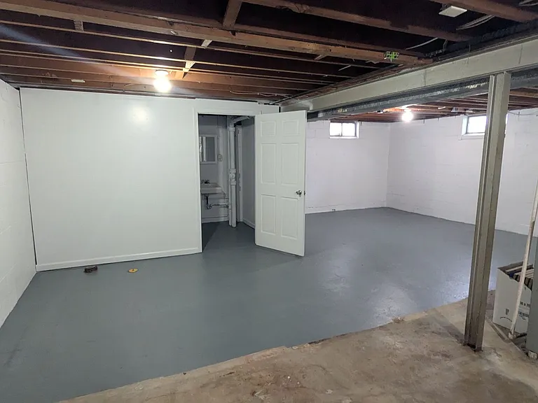 1308 Vermont St — Photo 15