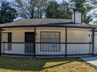 626 Dickens Rd NW, Lilburn, GA 30047