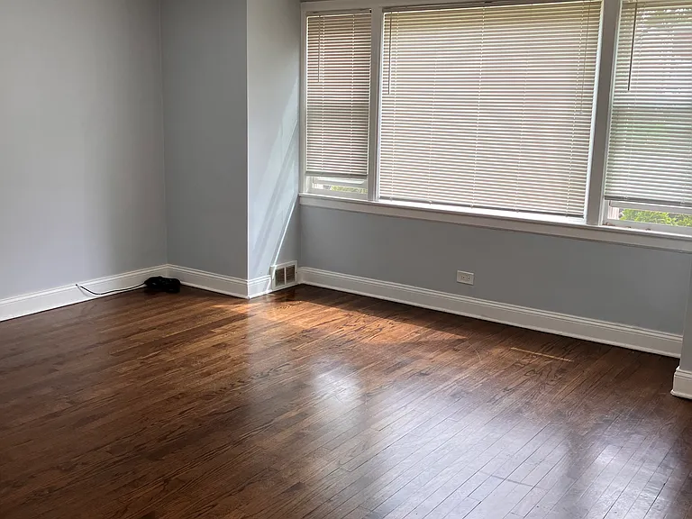 7342 S Rockwell St — Photo 1