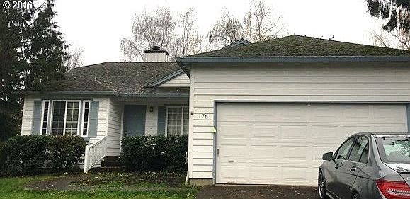 1st image of 176 NE Cory St